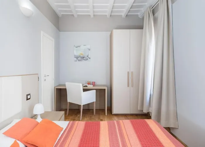 Spanish Steps House Vittoria