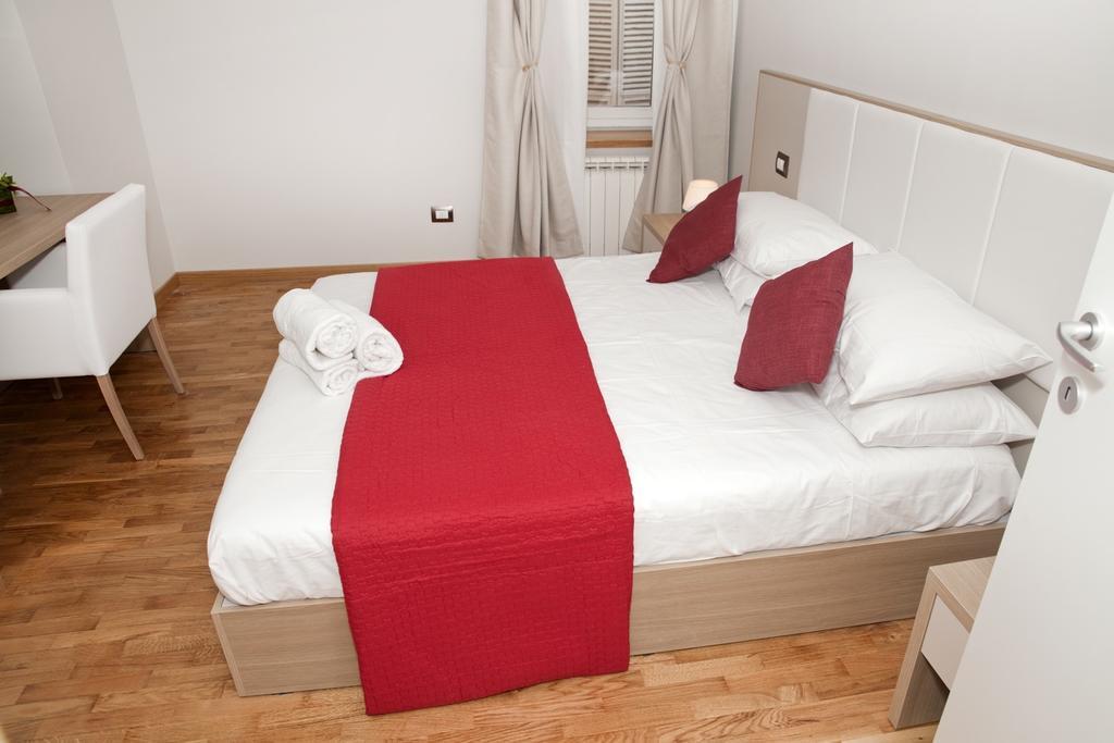 Spanish Steps House Vittoria